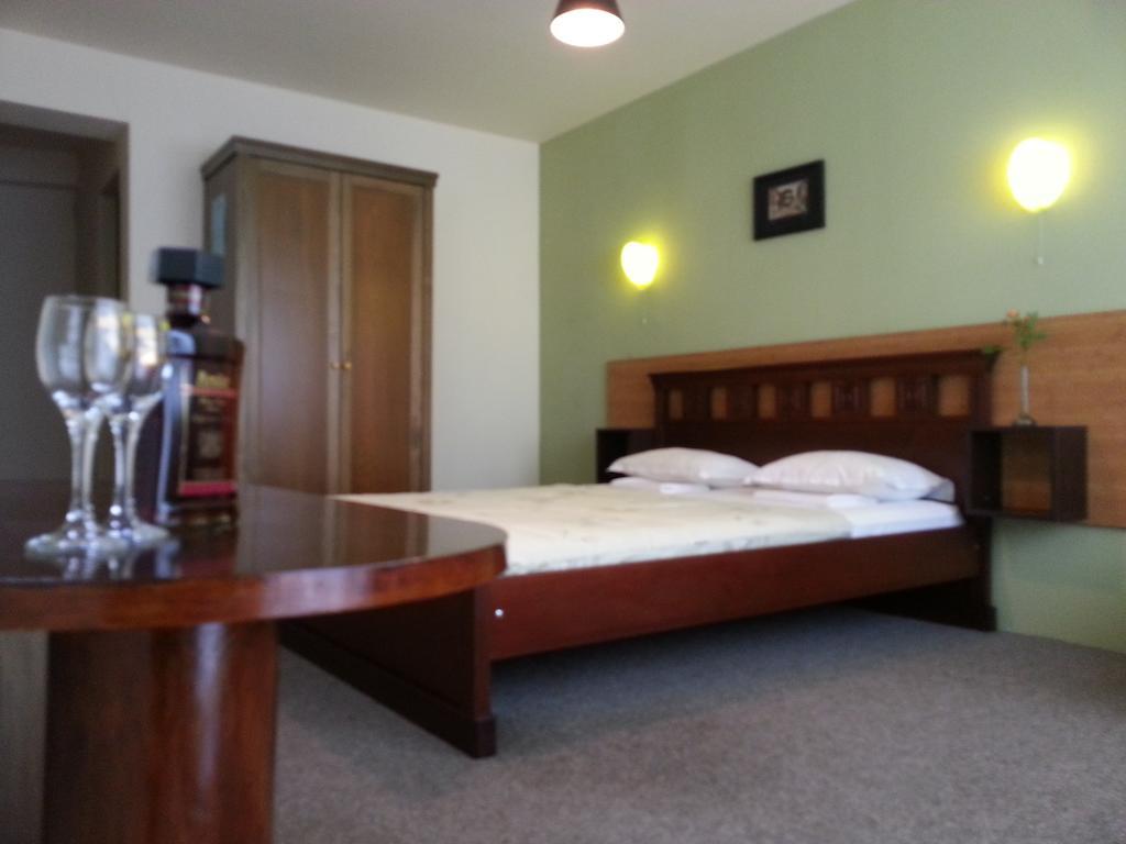 קרנבו Sea View Family Hotel מראה חיצוני תמונה