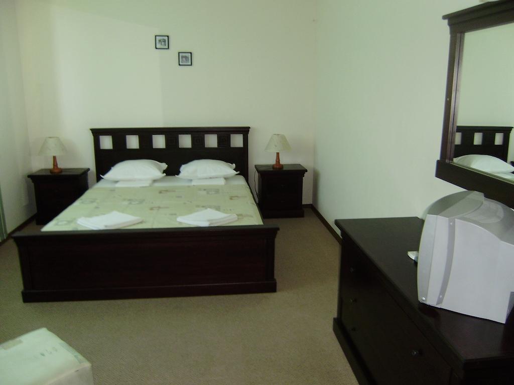 קרנבו Sea View Family Hotel מראה חיצוני תמונה