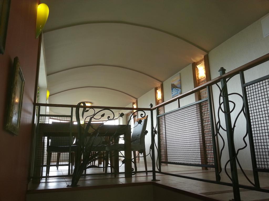 קרנבו Sea View Family Hotel מראה חיצוני תמונה